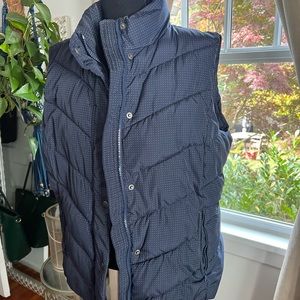 GAP polka dot puffer vest